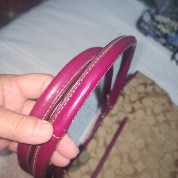 COACH EUC SIGNATURE BLEECKER TOTE BAG - Picture 4 of 7